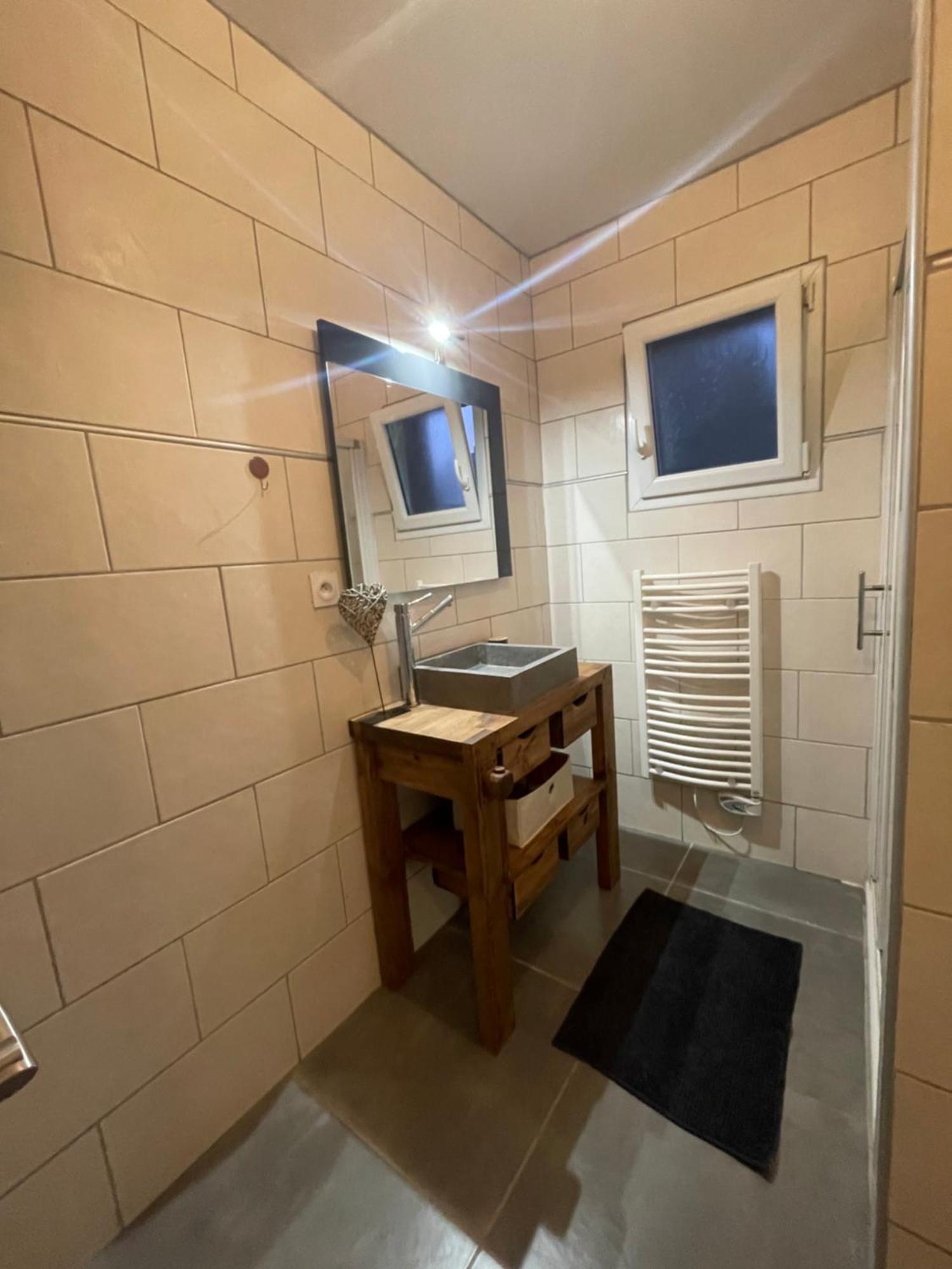 לוז-סן-סובר Bel Appartement Dans Residence Cheminee /Jardin מראה חיצוני תמונה