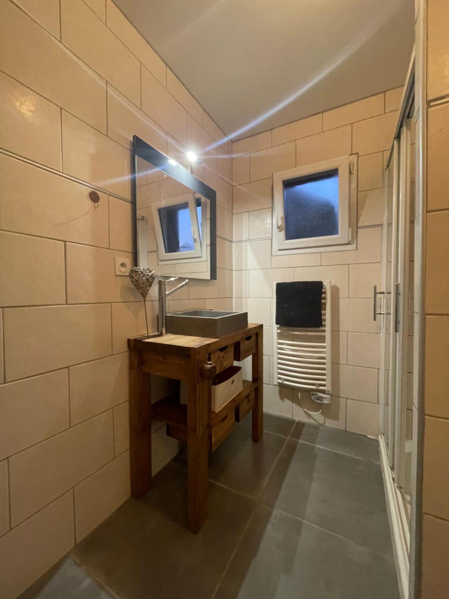 לוז-סן-סובר Bel Appartement Dans Residence Cheminee /Jardin מראה חיצוני תמונה