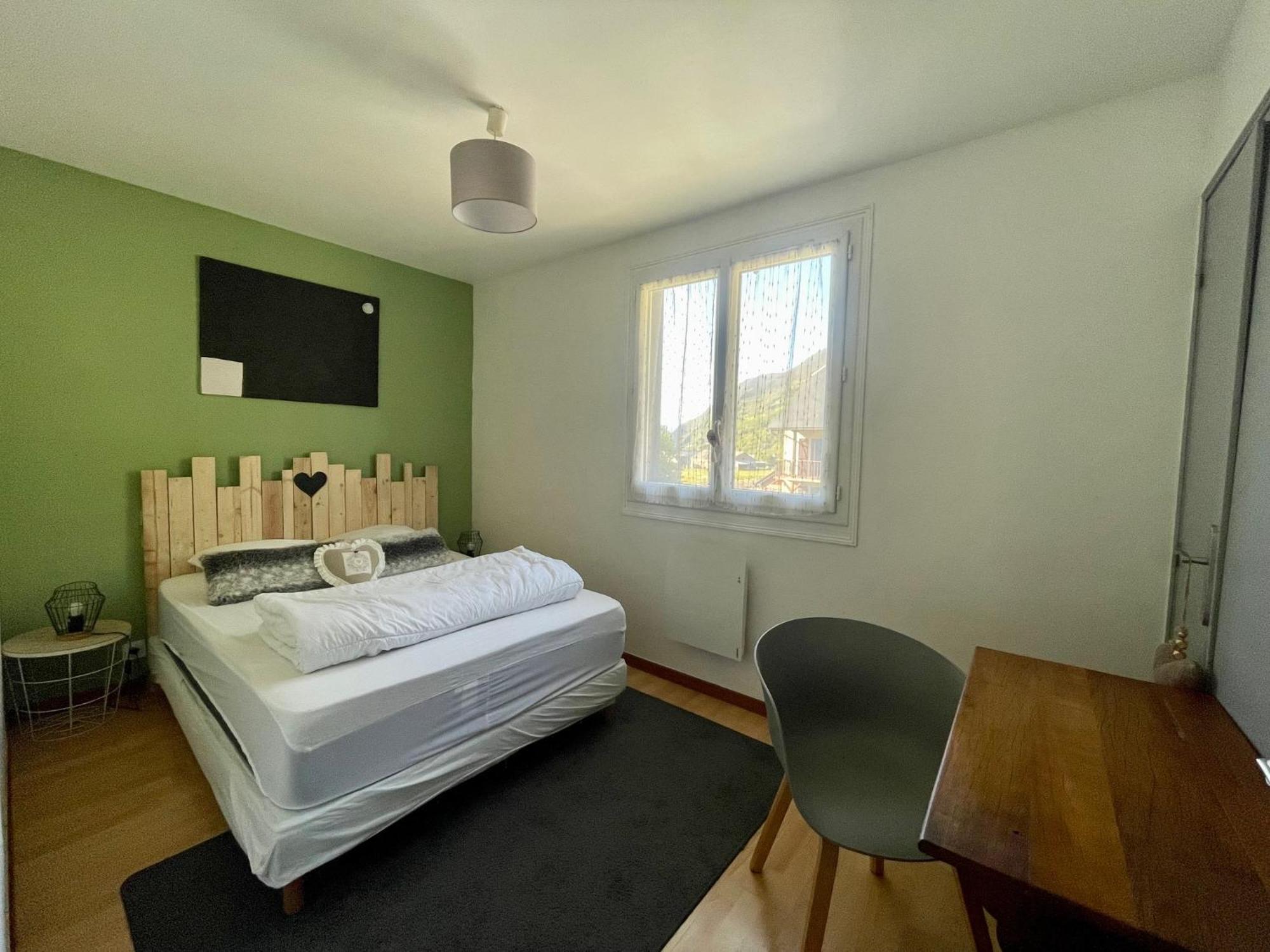 לוז-סן-סובר Bel Appartement Dans Residence Cheminee /Jardin מראה חיצוני תמונה