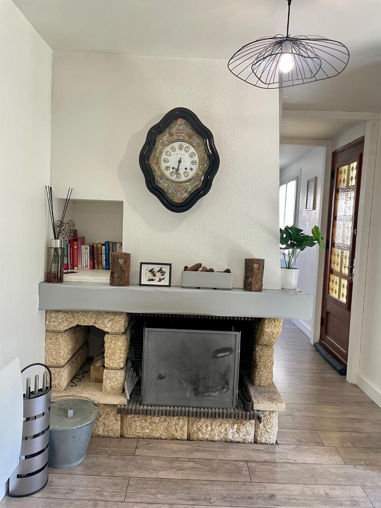 לוז-סן-סובר Bel Appartement Dans Residence Cheminee /Jardin מראה חיצוני תמונה